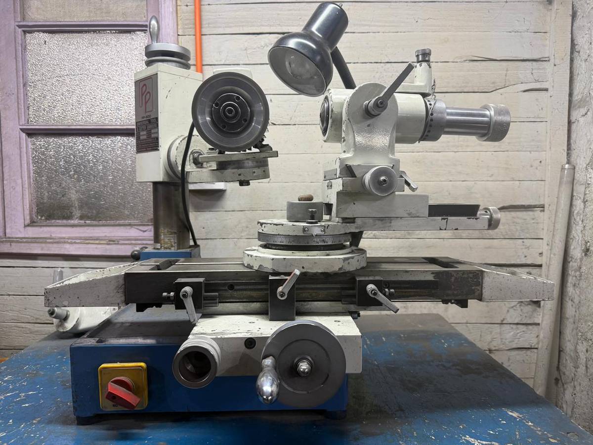 Afiladora universal PP-600 (Taiwán) en el taller de Creacort